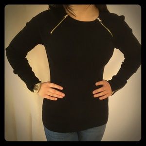 Black INC Sweater Size M